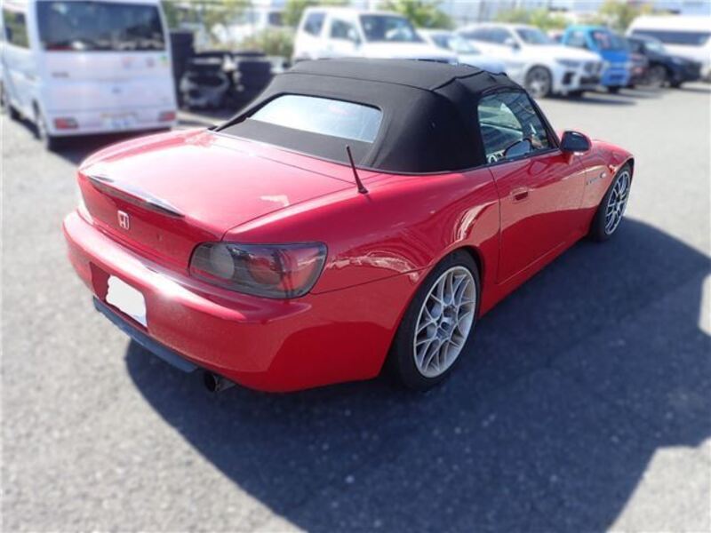 S2000