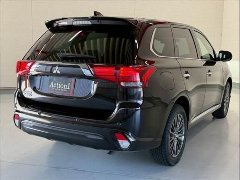 OUTLANDER PHEV