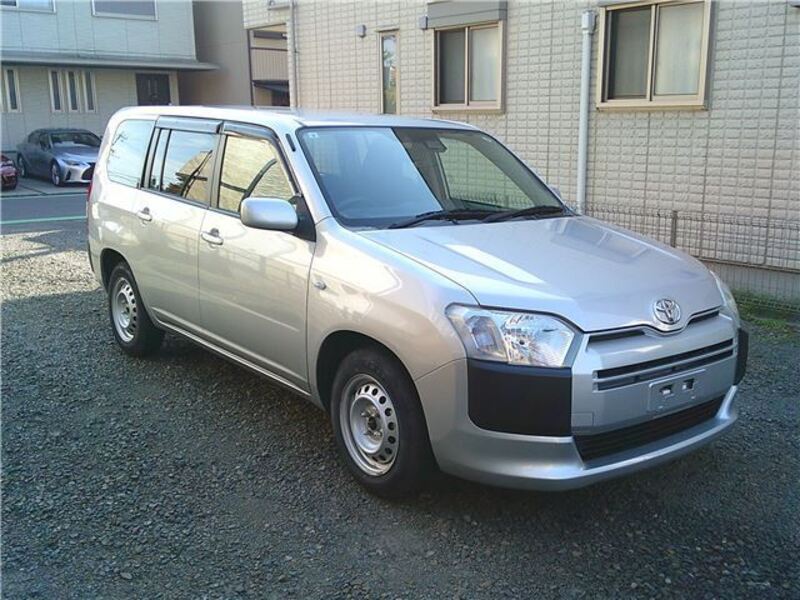 TOYOTA SUCCEED VAN