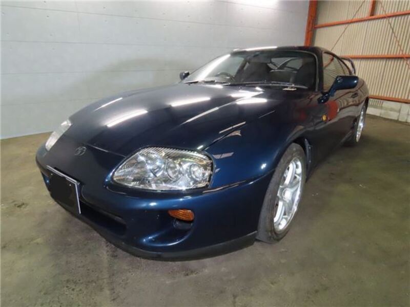 TOYOTA SUPRA
