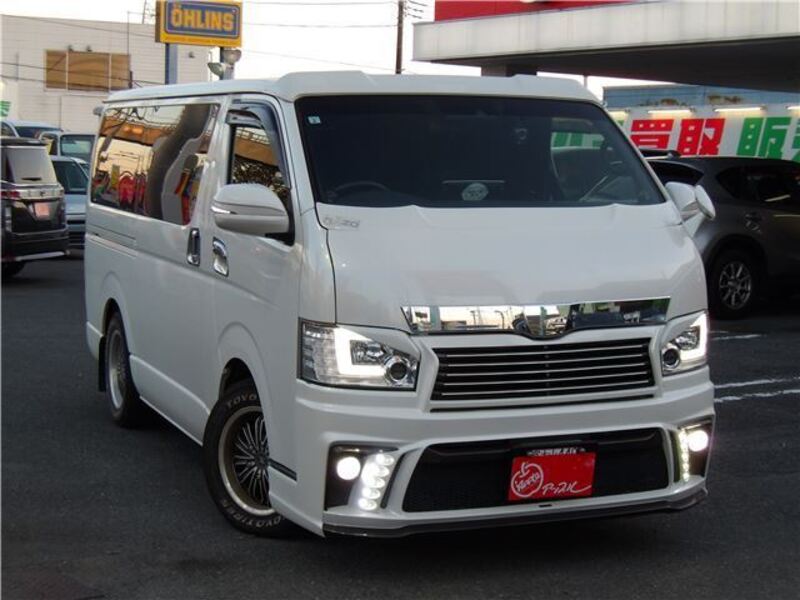 HIACE VAN