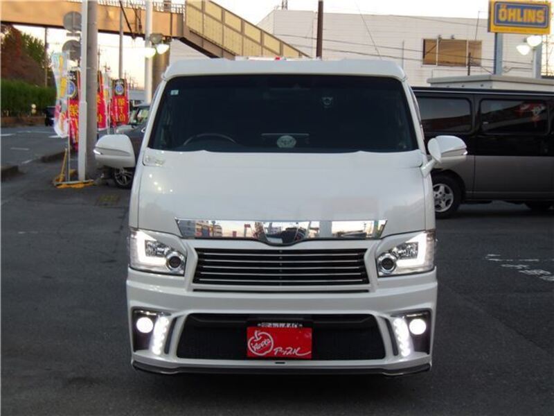 HIACE VAN