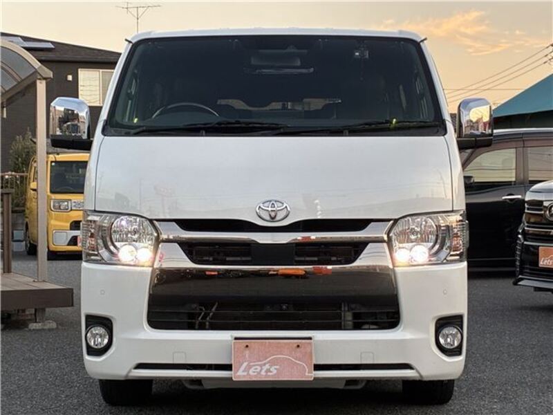 HIACE