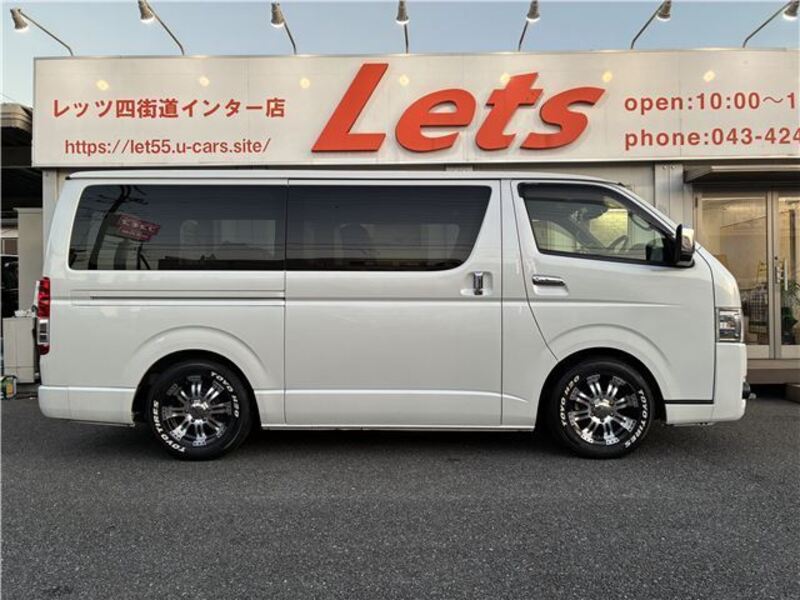 HIACE