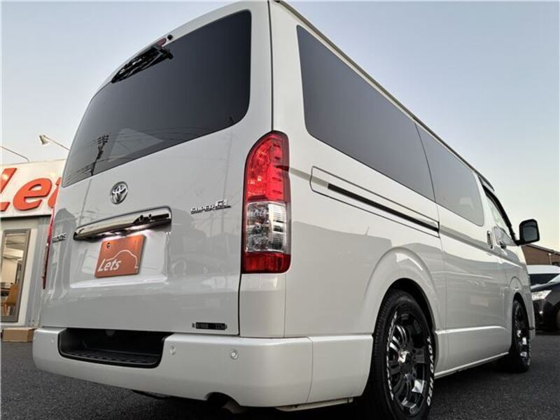 HIACE