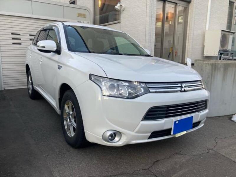 OUTLANDER PHEV