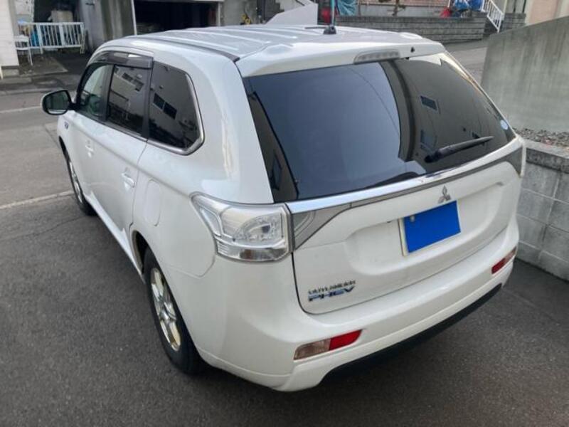 OUTLANDER PHEV