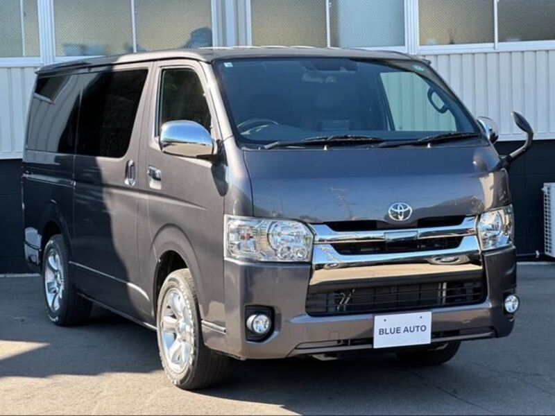 HIACE VAN