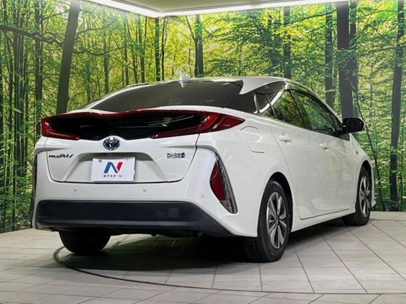 PRIUS PHV