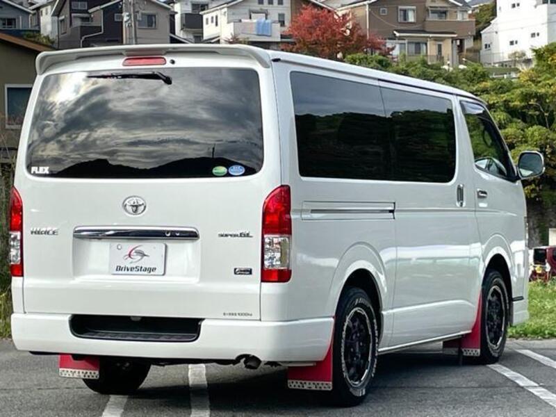 HIACE VAN
