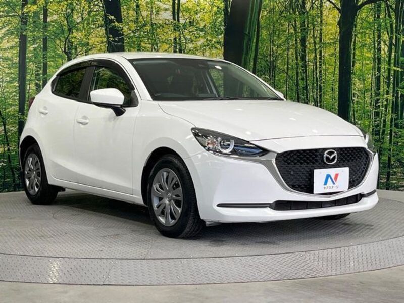 MAZDA2