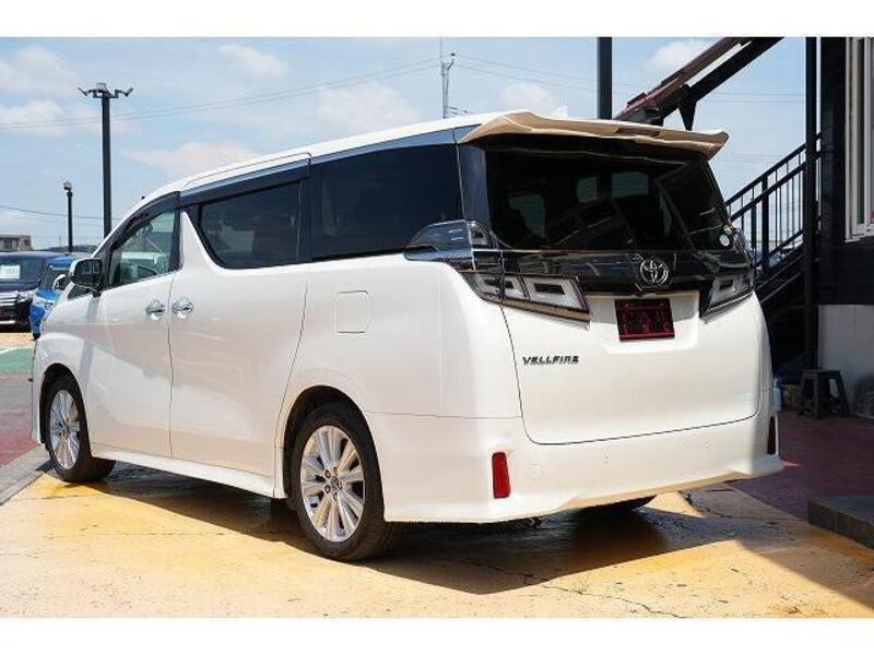 VELLFIRE