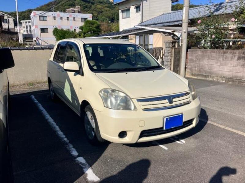 TOYOTA RAUM