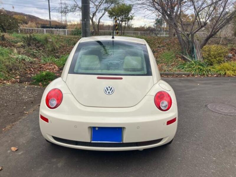NEW BEETLE