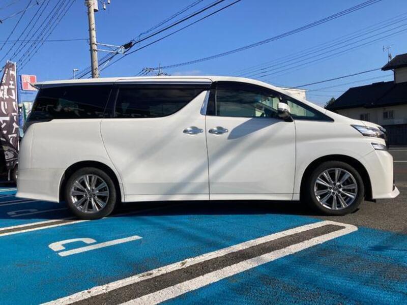 VELLFIRE