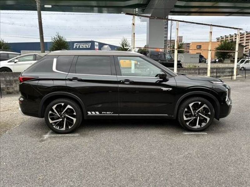 OUTLANDER PHEV