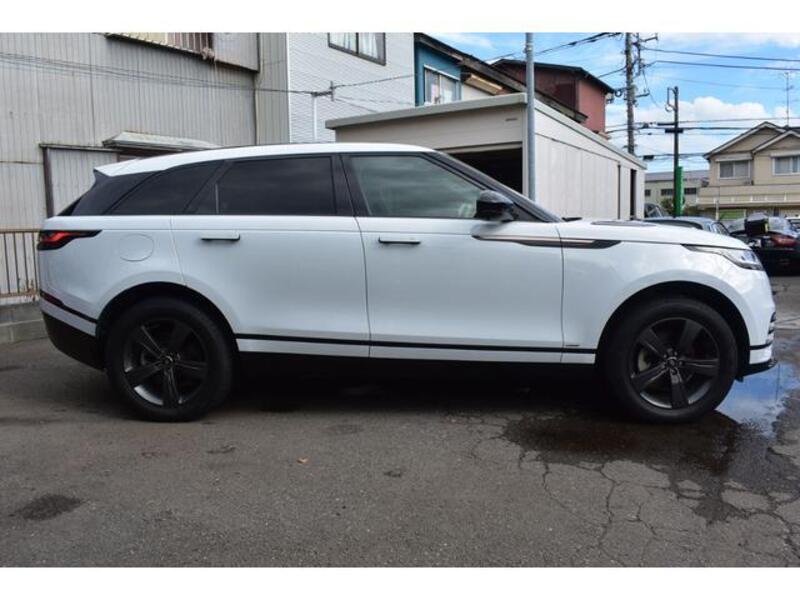 RANGE ROVER VELAR