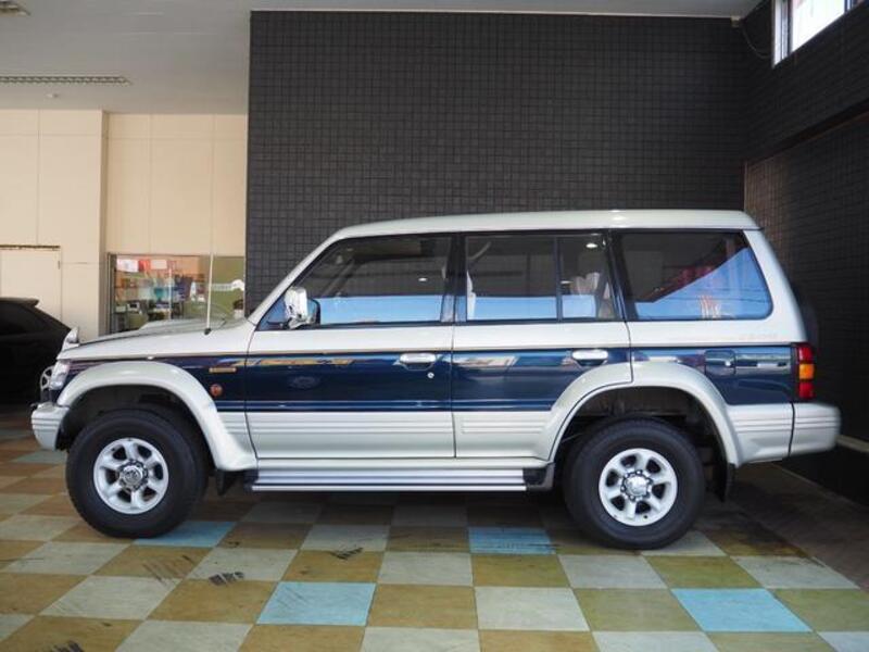 PAJERO