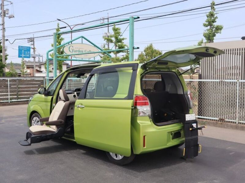 TOYOTA SPADE