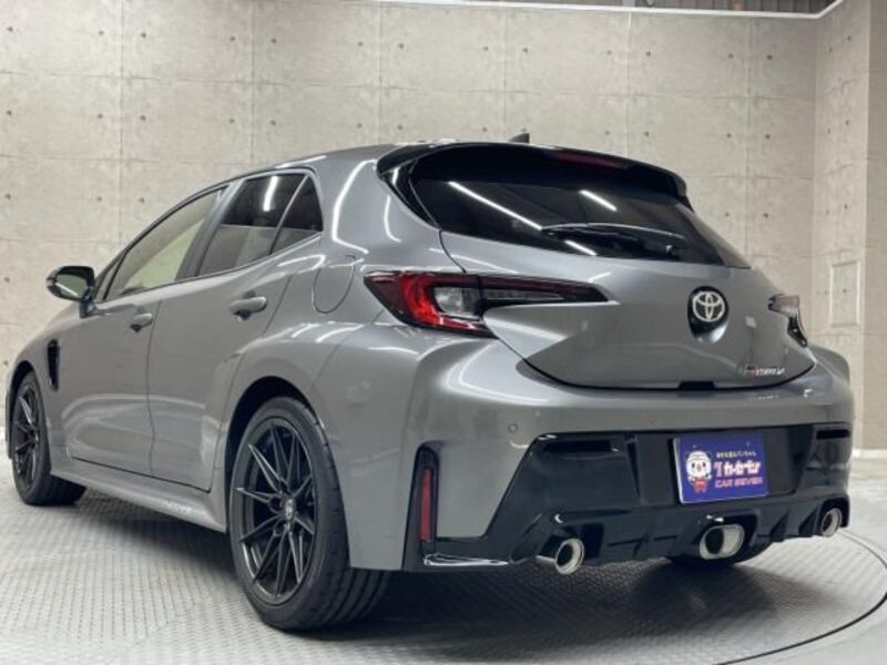 GR COROLLA