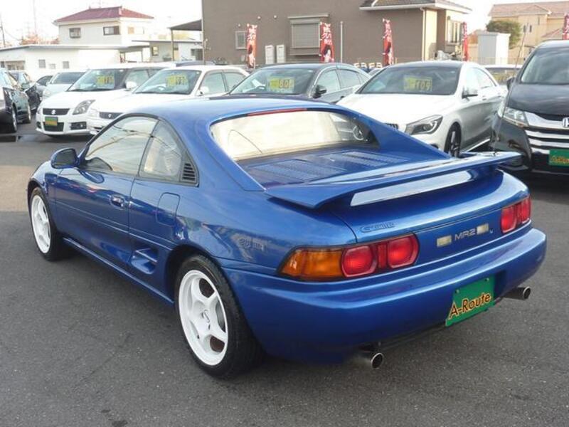 MR2