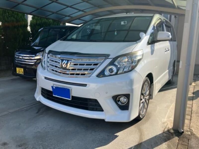 TOYOTA ALPHARD