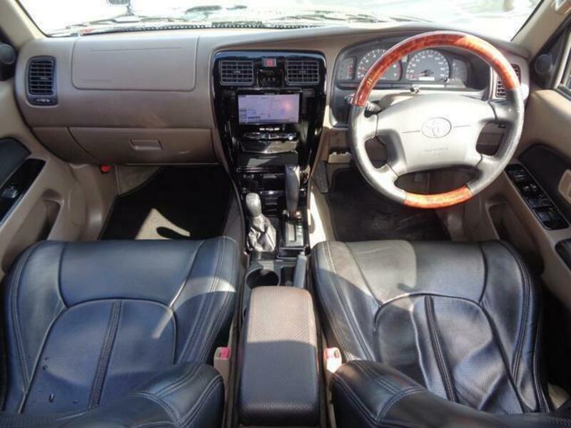 HILUX SURF
