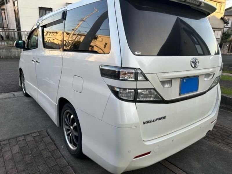 VELLFIRE