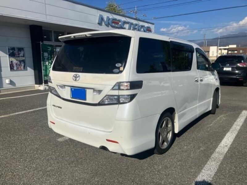 VELLFIRE