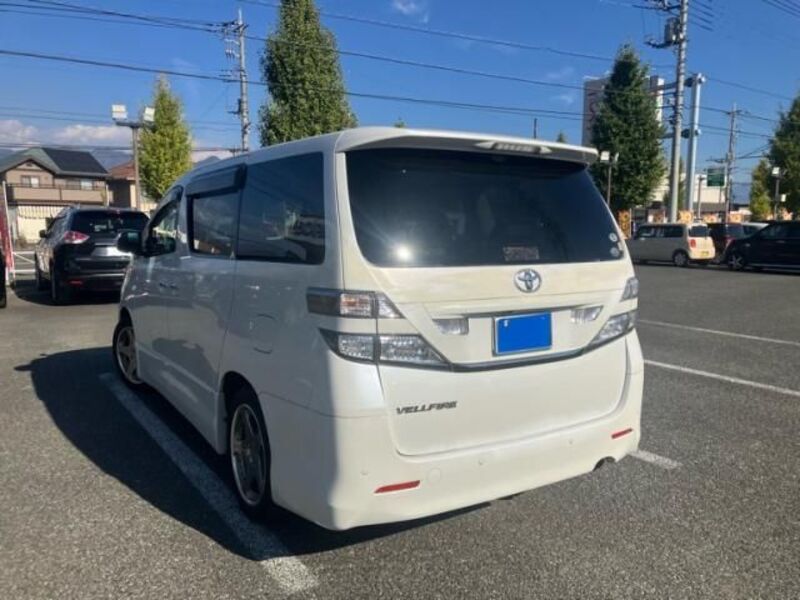 VELLFIRE