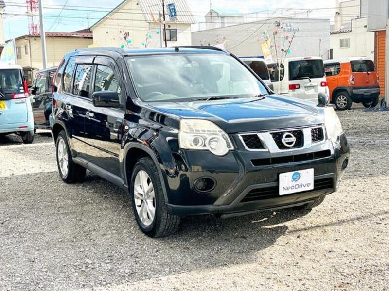 X-TRAIL