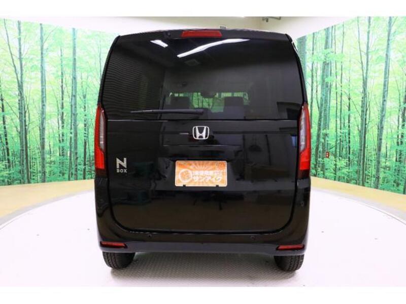 N BOX