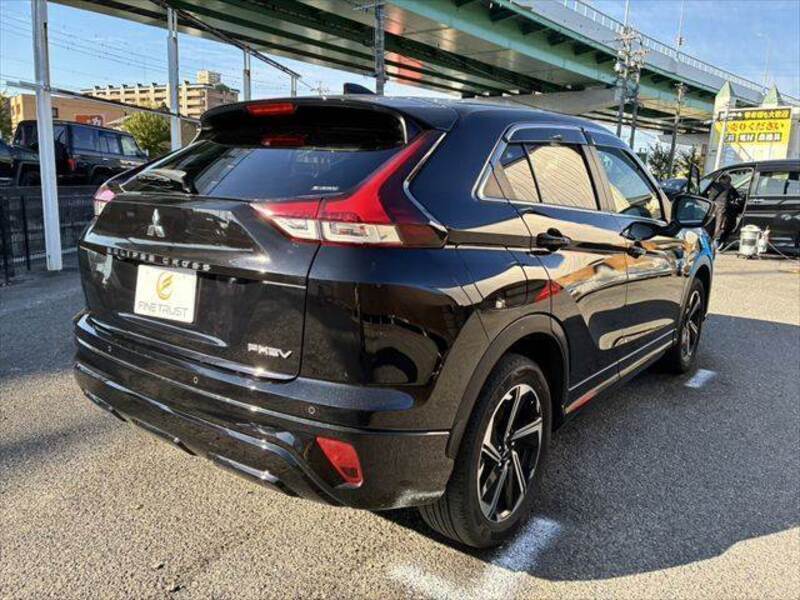 ECLIPSE CROSS