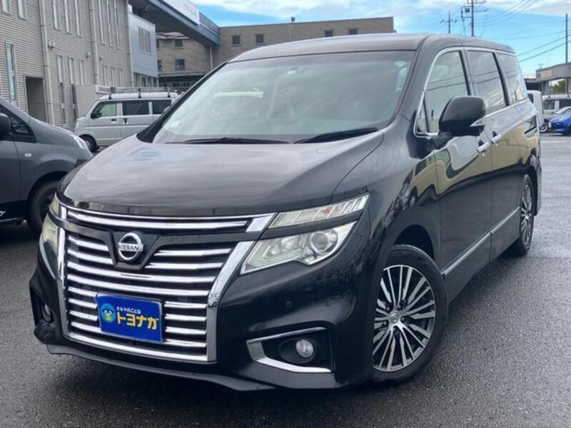 NISSAN ELGRAND