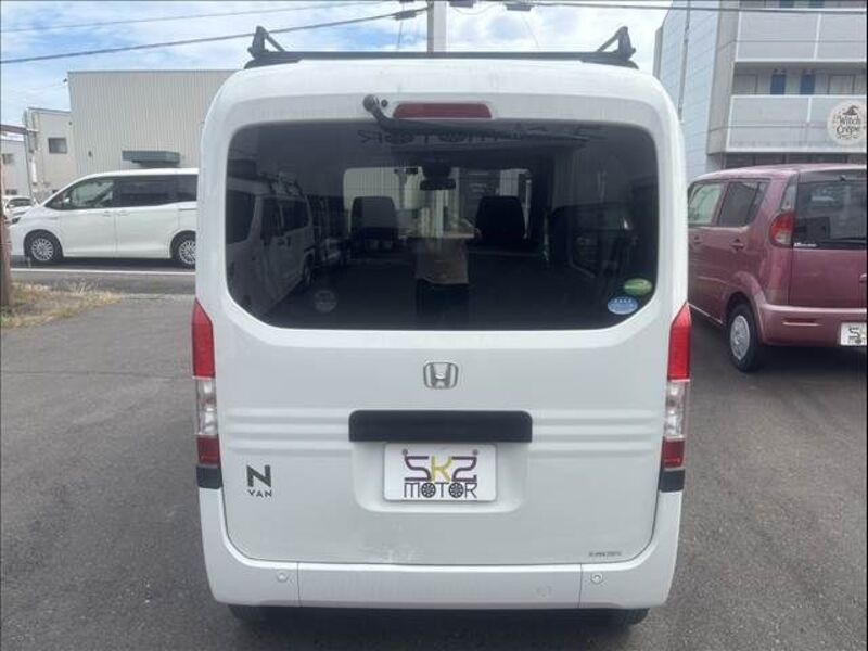 N-VAN