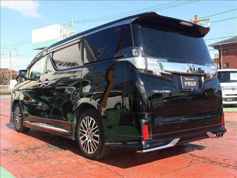 VELLFIRE