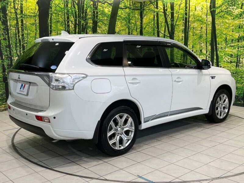 OUTLANDER PHEV