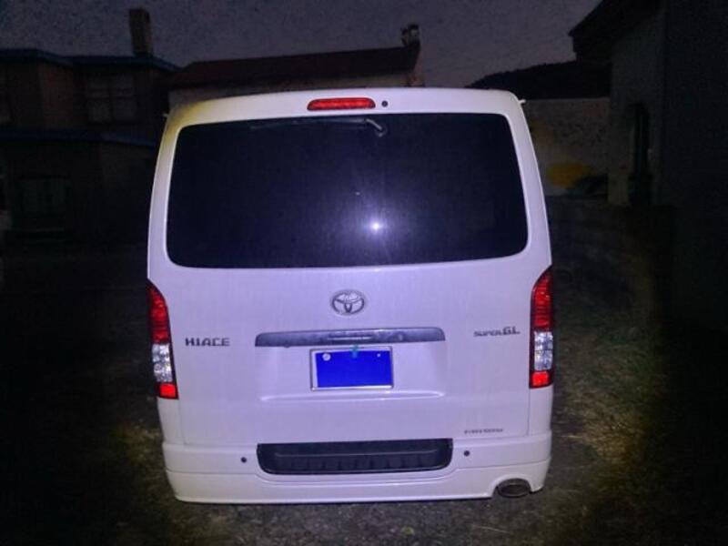 HIACE VAN