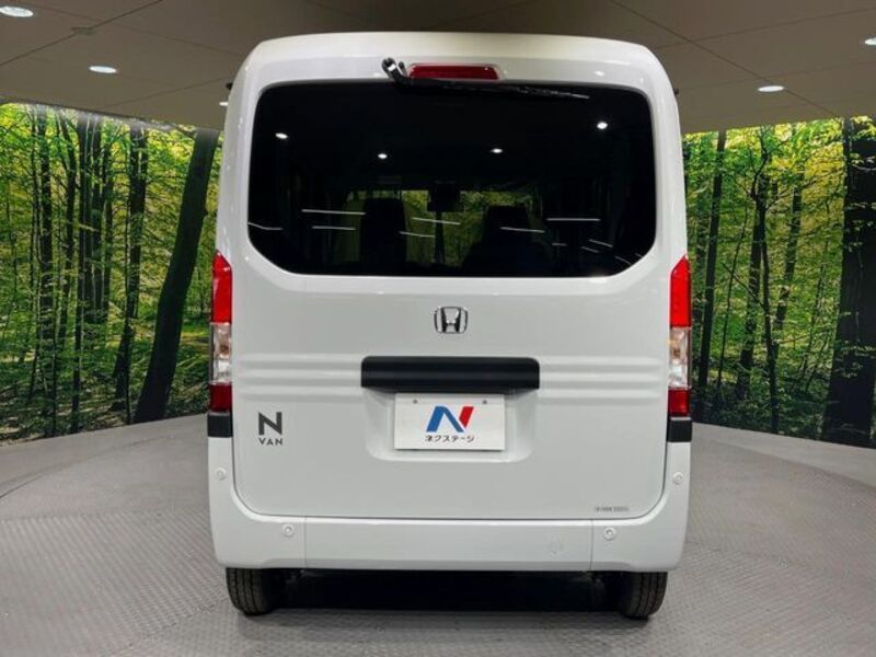 N-VAN