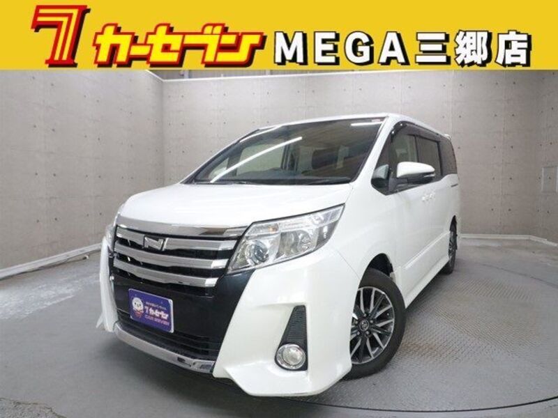 TOYOTA NOAH