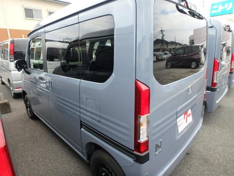 N-VAN