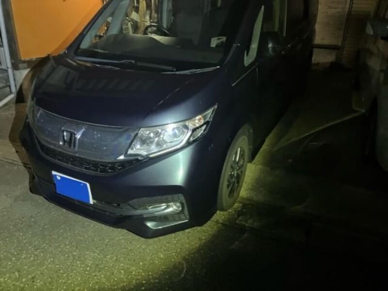 HONDA STEPWAGON SPADA