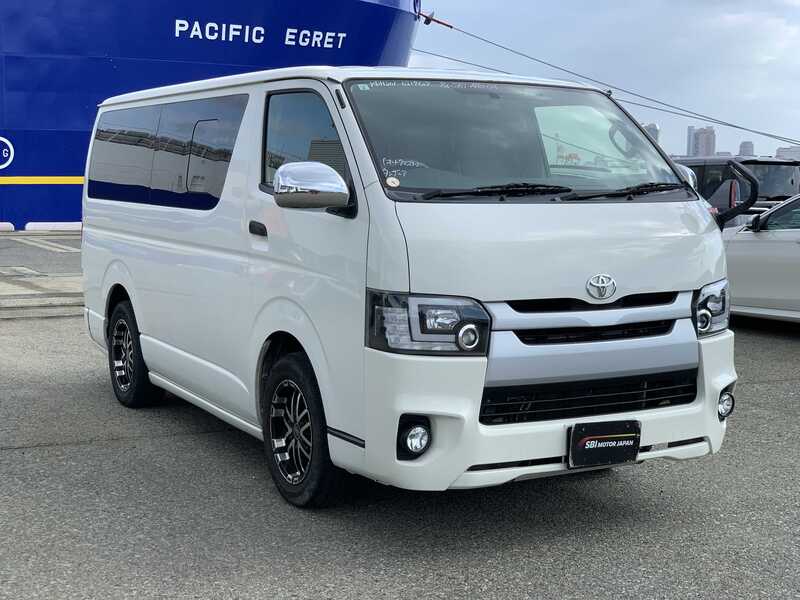 HIACE VAN