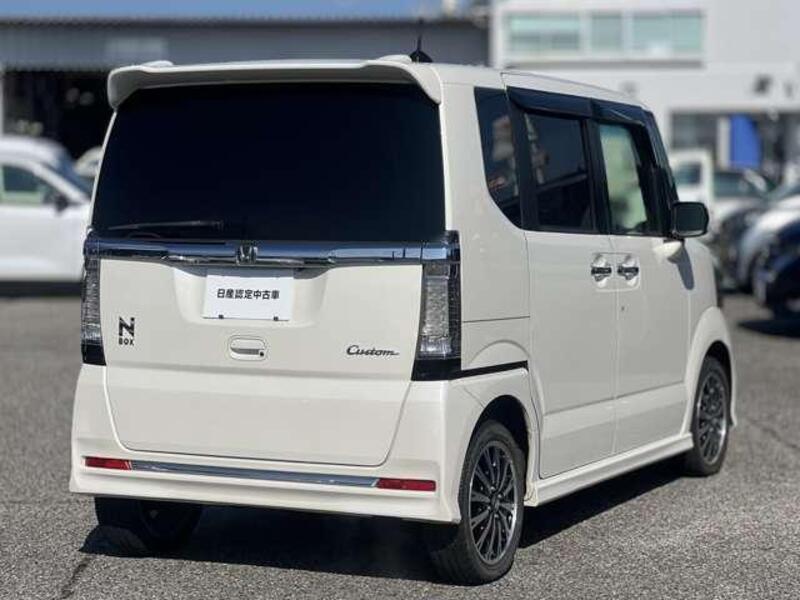 N BOX CUSTOM
