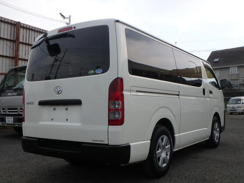HIACE VAN