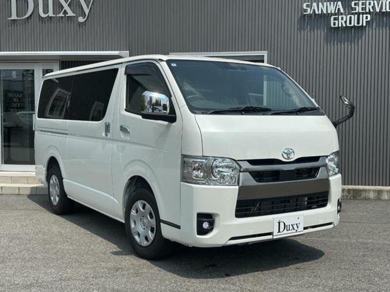 HIACE VAN