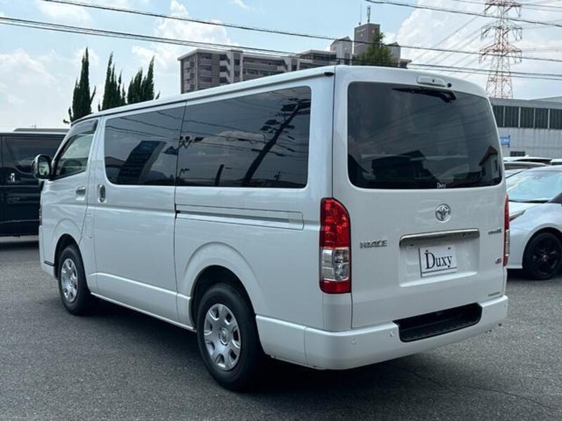 HIACE VAN