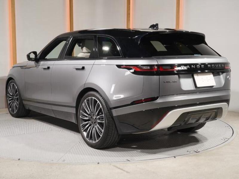 RANGE ROVER VELAR