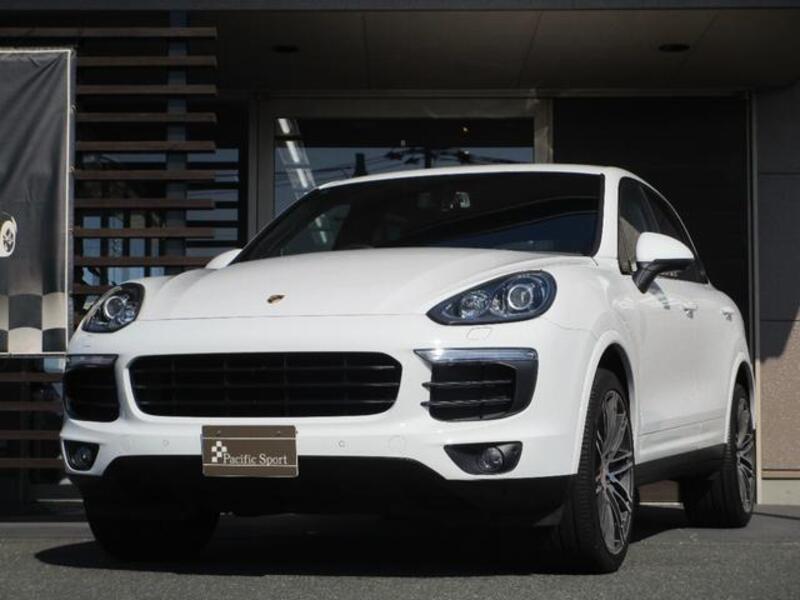 PORSCHE CAYENNE