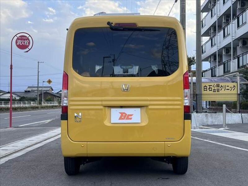 N-VAN